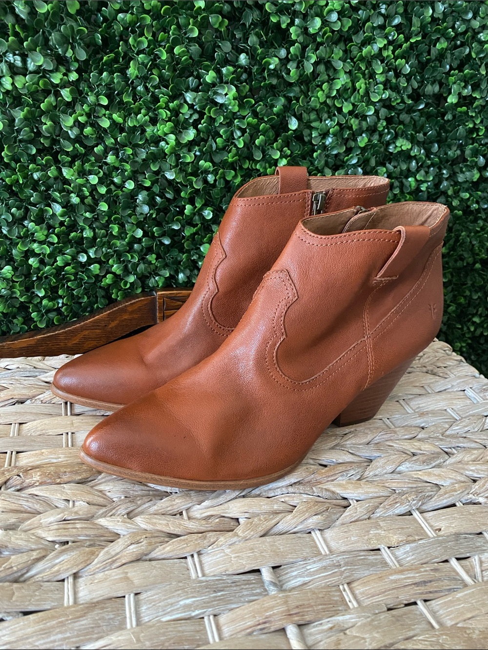 Frye Chestnut Tan Leather Ankle Booties